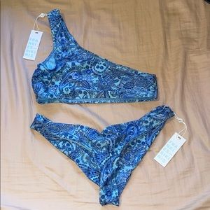 Frankie’s Bikinis